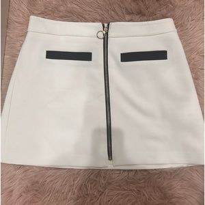 Chic White Skirt with Leather “pockets”